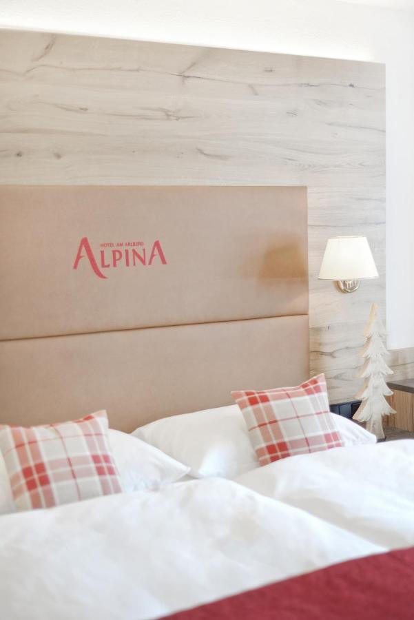 Hotel Alpina Superior เพทท์นอย อัม อาร์ลแบร์ก ภายนอก รูปภาพ