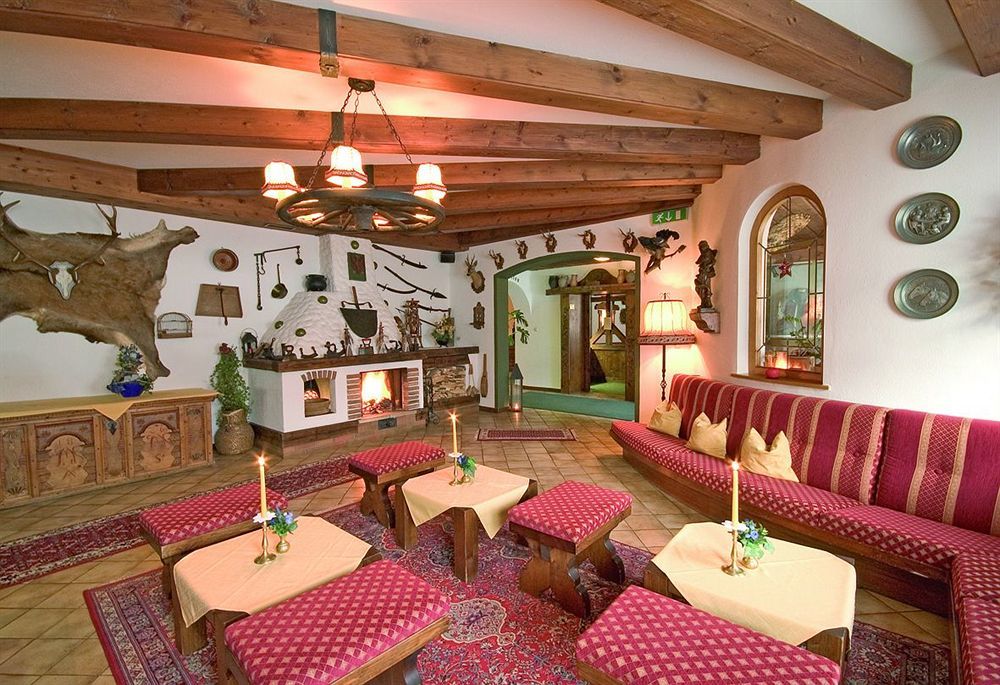 Hotel Alpina Superior เพทท์นอย อัม อาร์ลแบร์ก ภายนอก รูปภาพ