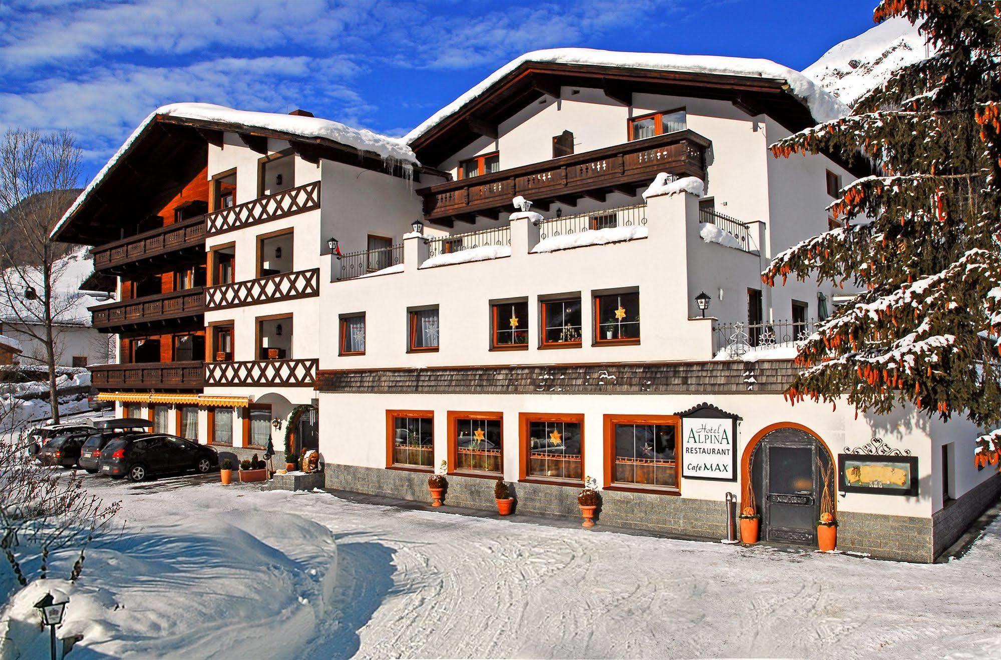Hotel Alpina Superior เพทท์นอย อัม อาร์ลแบร์ก ภายนอก รูปภาพ