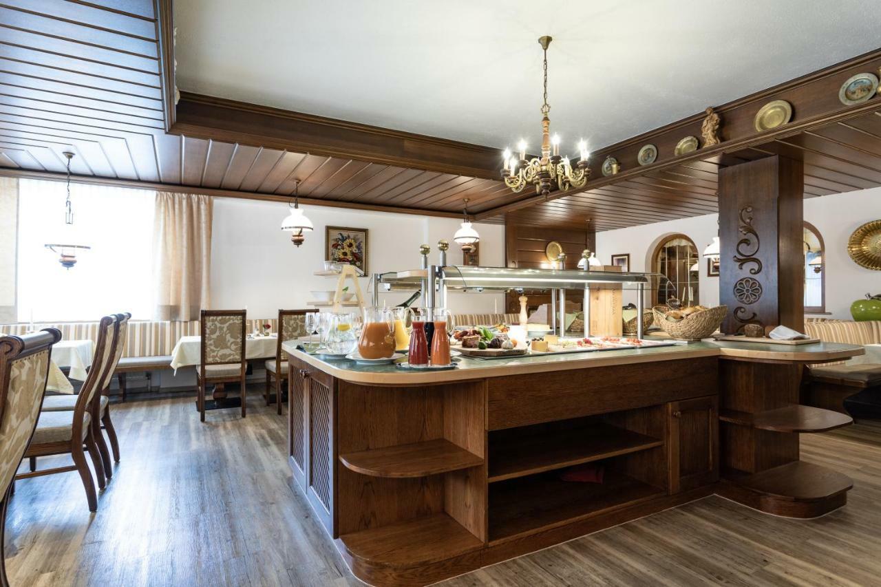Hotel Alpina Superior เพทท์นอย อัม อาร์ลแบร์ก ภายนอก รูปภาพ