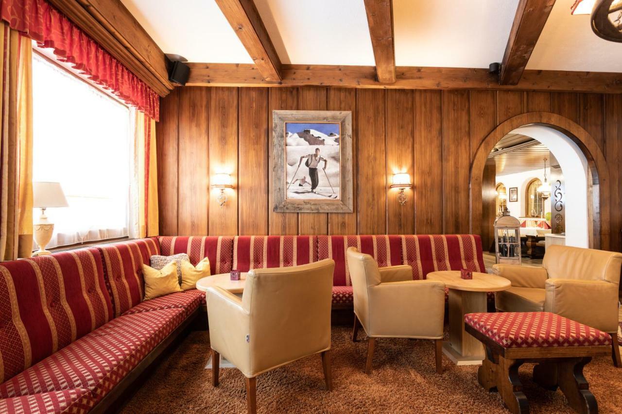 Hotel Alpina Superior เพทท์นอย อัม อาร์ลแบร์ก ภายนอก รูปภาพ